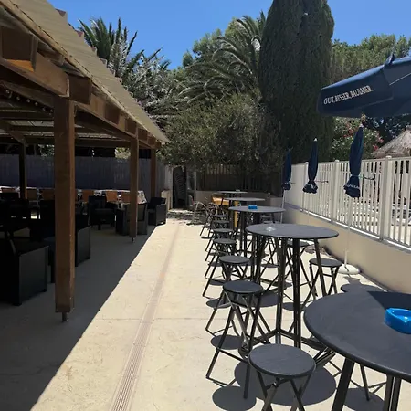 Jolie Maison Ile Des Pecheurs Dans Avec Piscine Le Barcarès