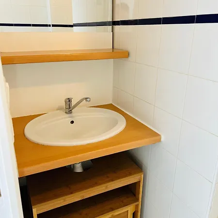 Jolie Maison Ile Des Pecheurs Dans Avec Piscine
